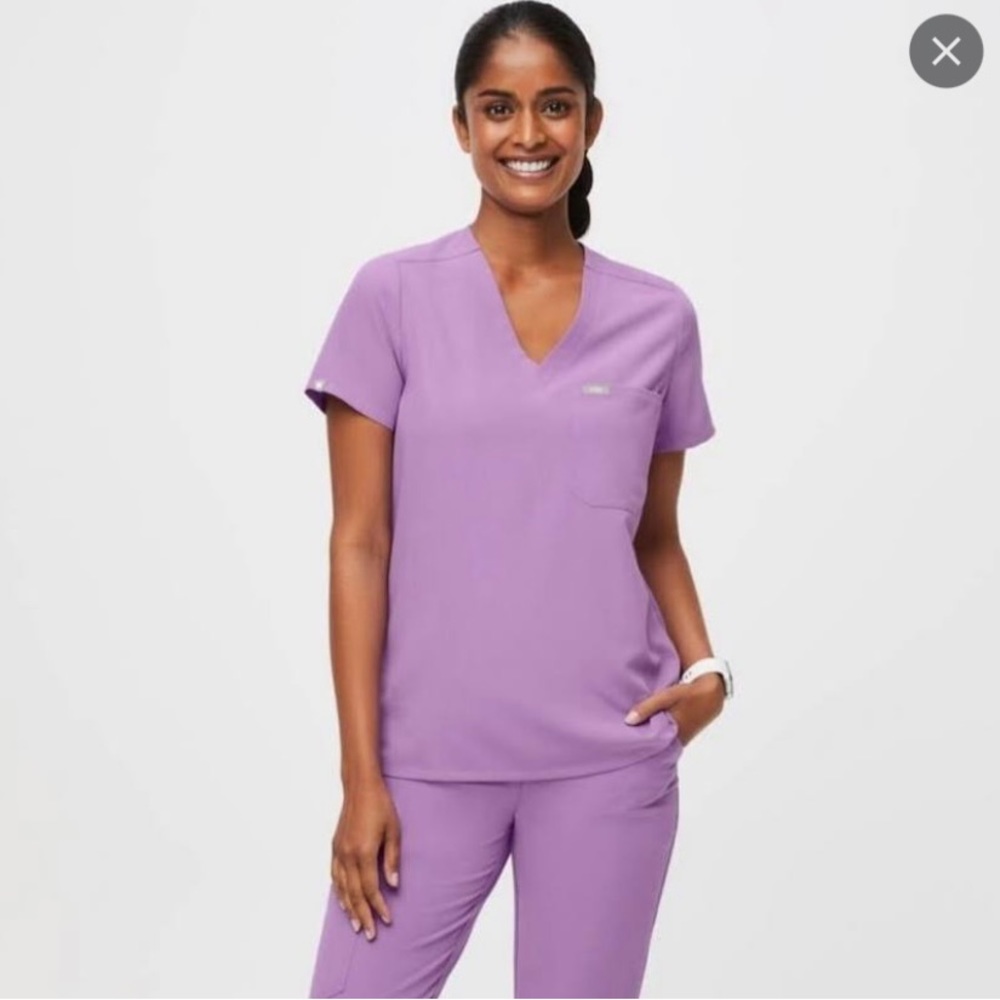 FIGS Lilac Dawn Scrub Set